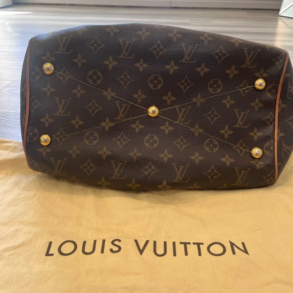 Louis Vuitton Monogram Tivoli GM - Picture 8 of 16